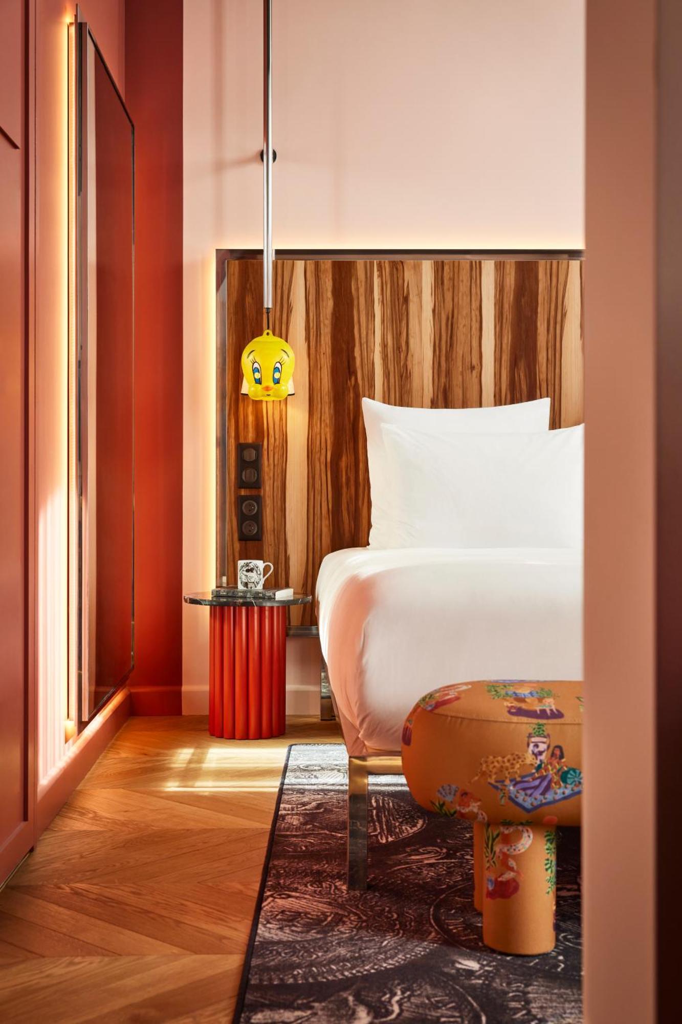 Mama Shelter Hotel 4*