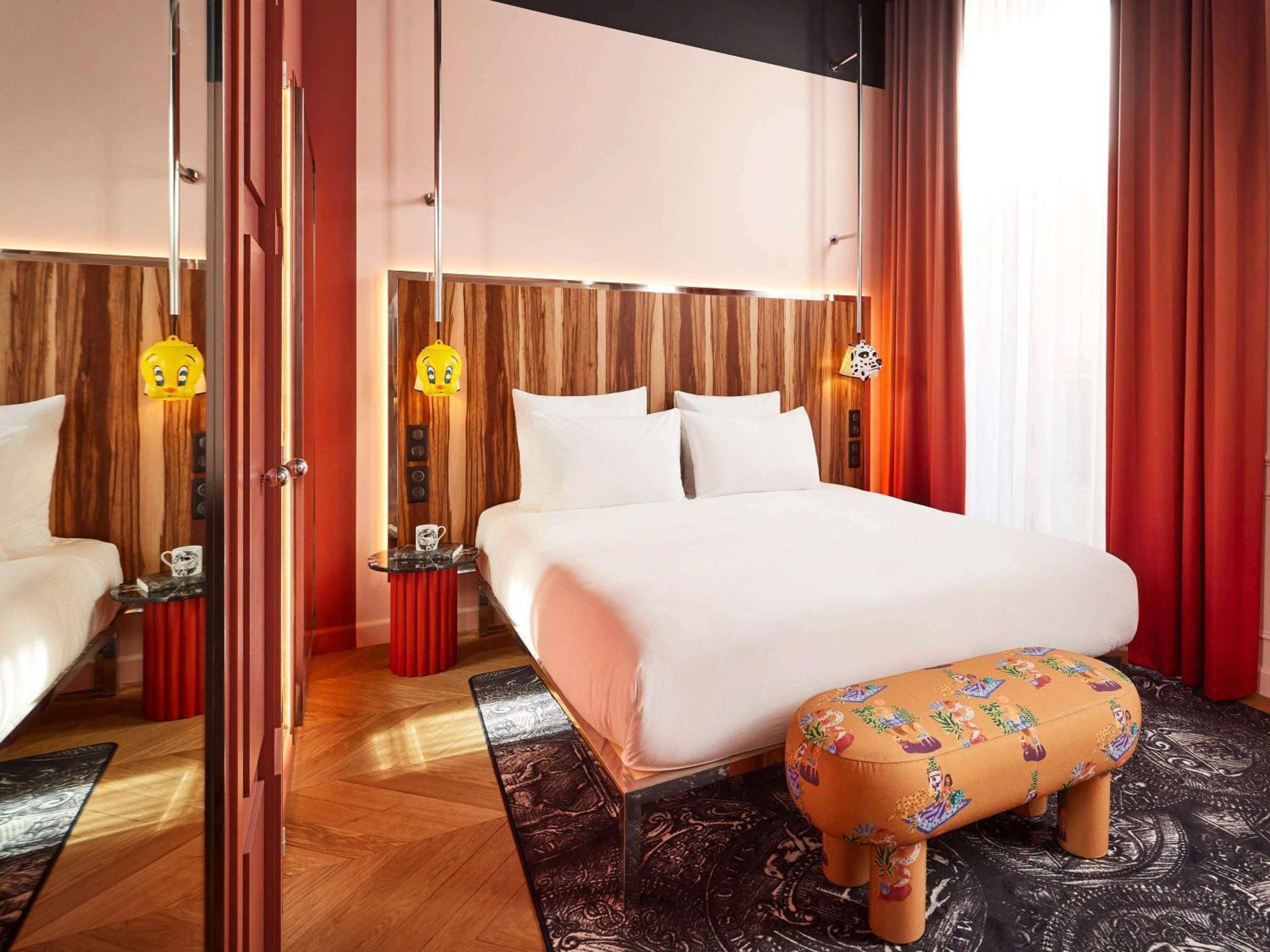 Mama Shelter Hotel 4*